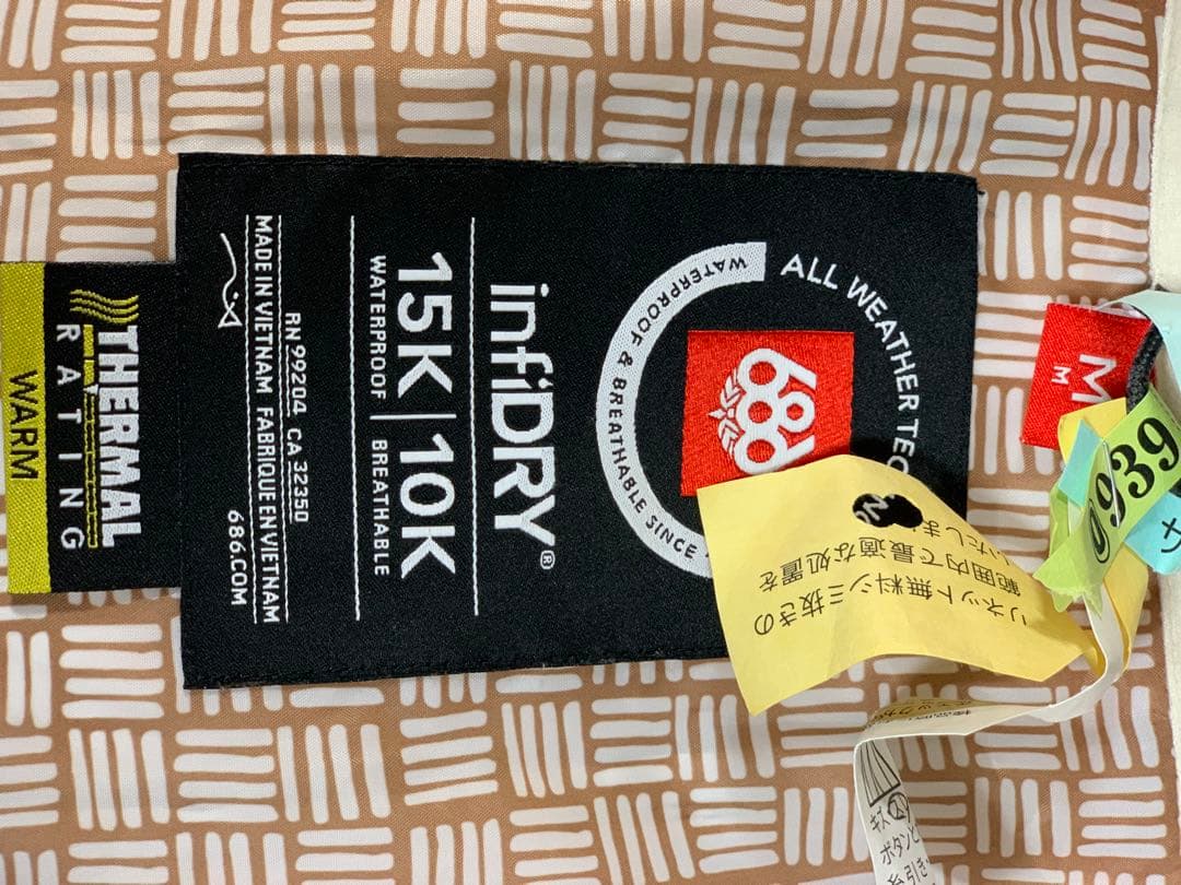 超美品 686 スノーボードウェア　infiDRY ジャケットのみ