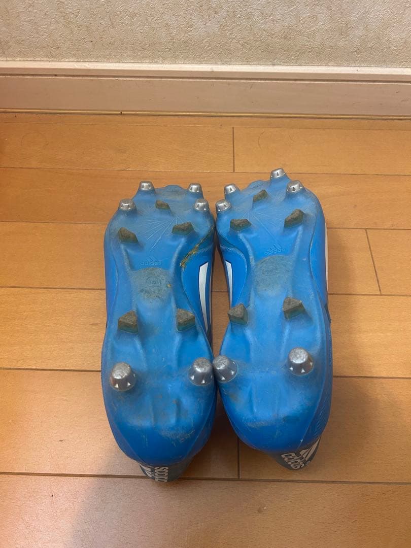 アディゼロ F50 SGサッカーシューズ
