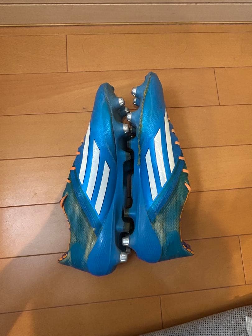 アディゼロ F50 SGサッカーシューズ