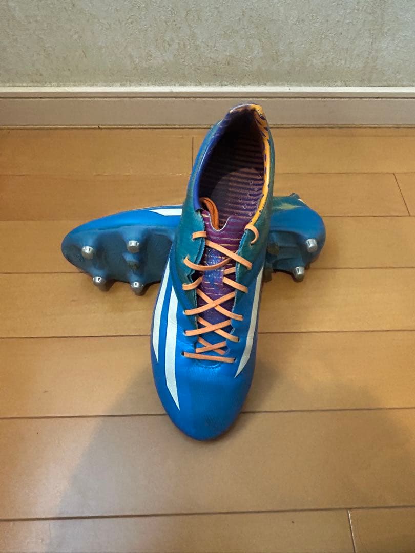 アディゼロ F50 SGサッカーシューズ
