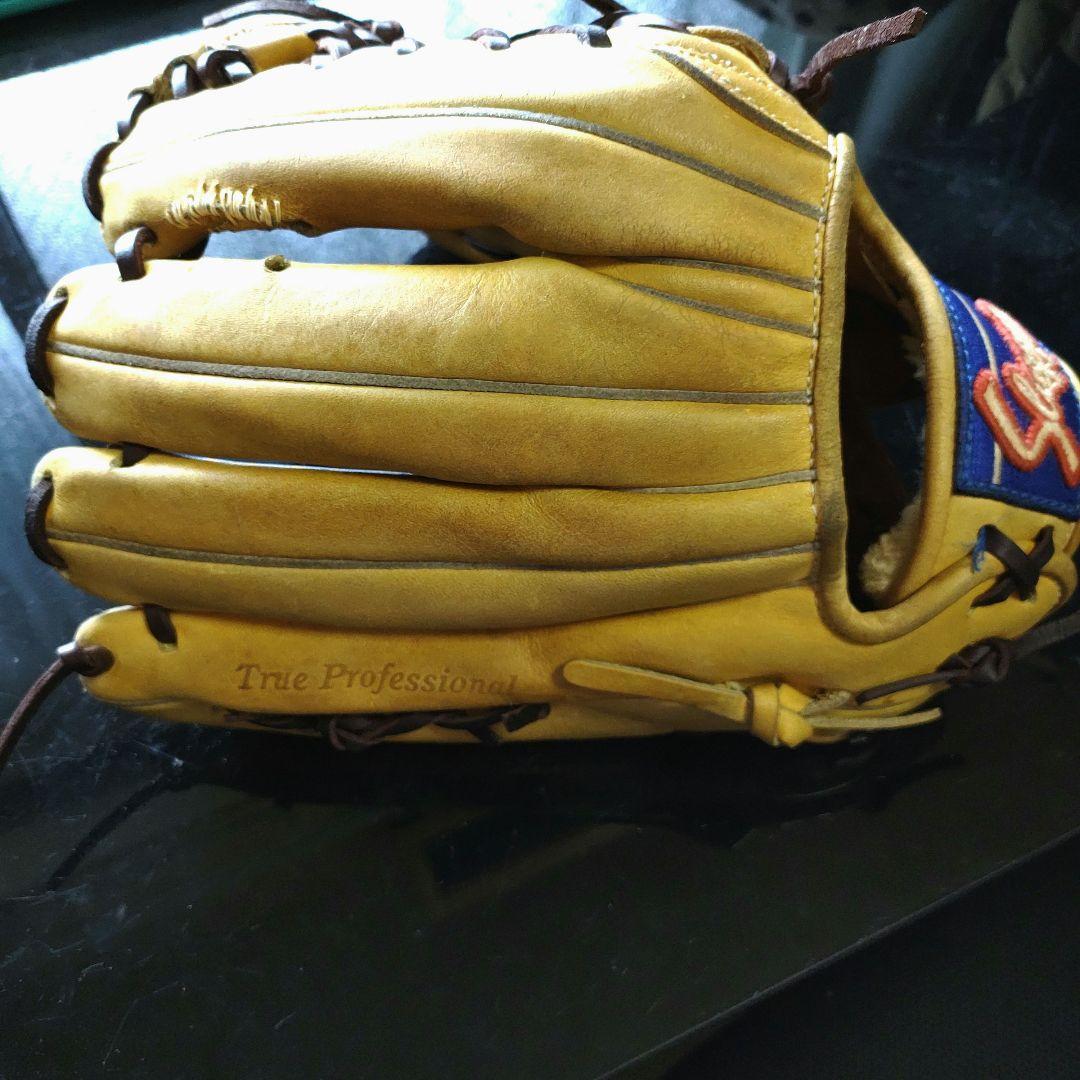 Slugger 硬式グローブ イエロー 外野手用