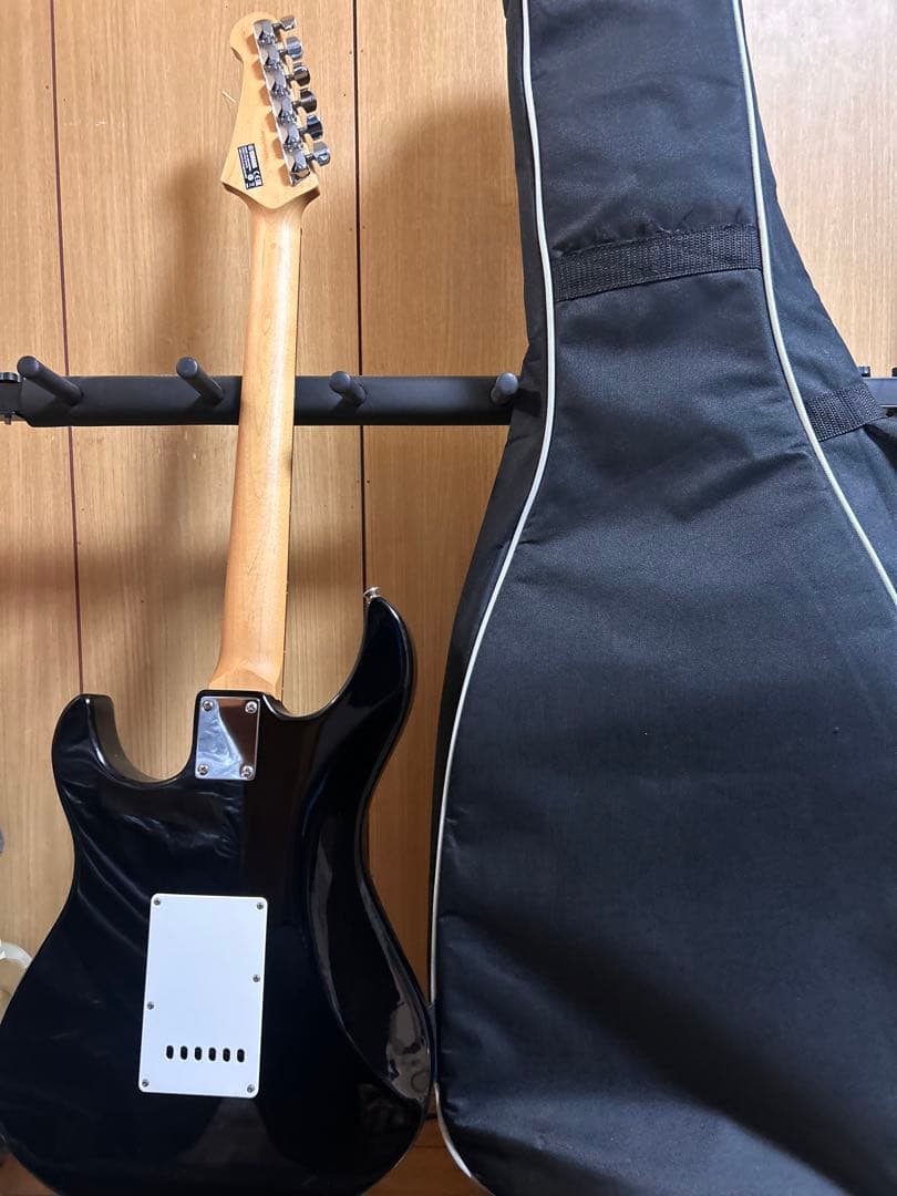 PACIFICA YAMAHA エレキギター　ブラック