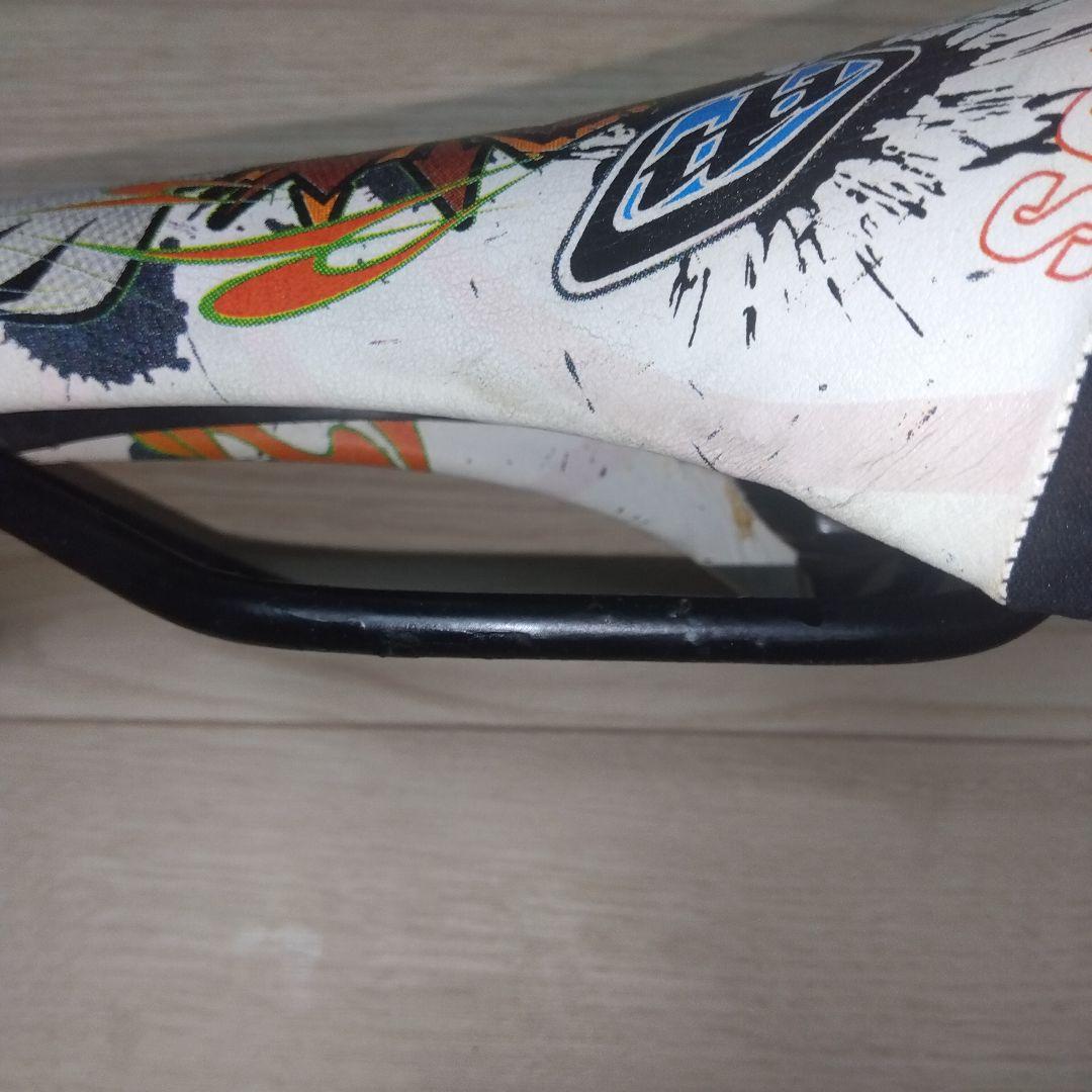 Troy Lee Designs サドル selle italia