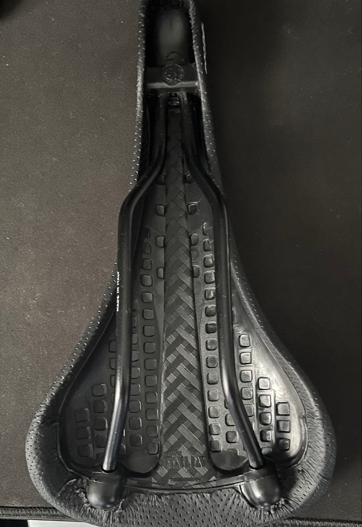 SELLE ITALIA flite 1990 ブルーラグ