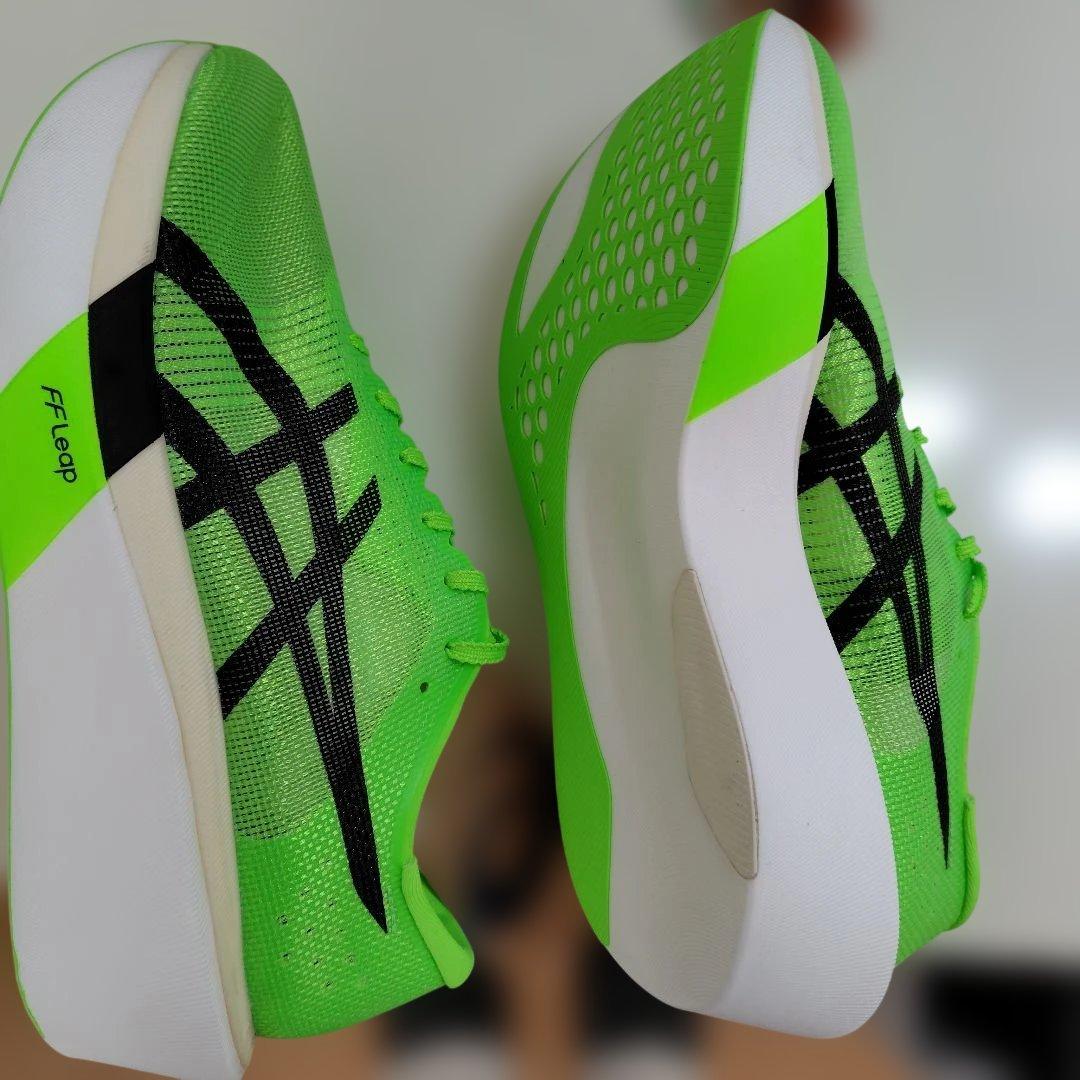 ASICS メタスピードスカイ 東京ランニングシューズ 蛍光グリーン　27cm