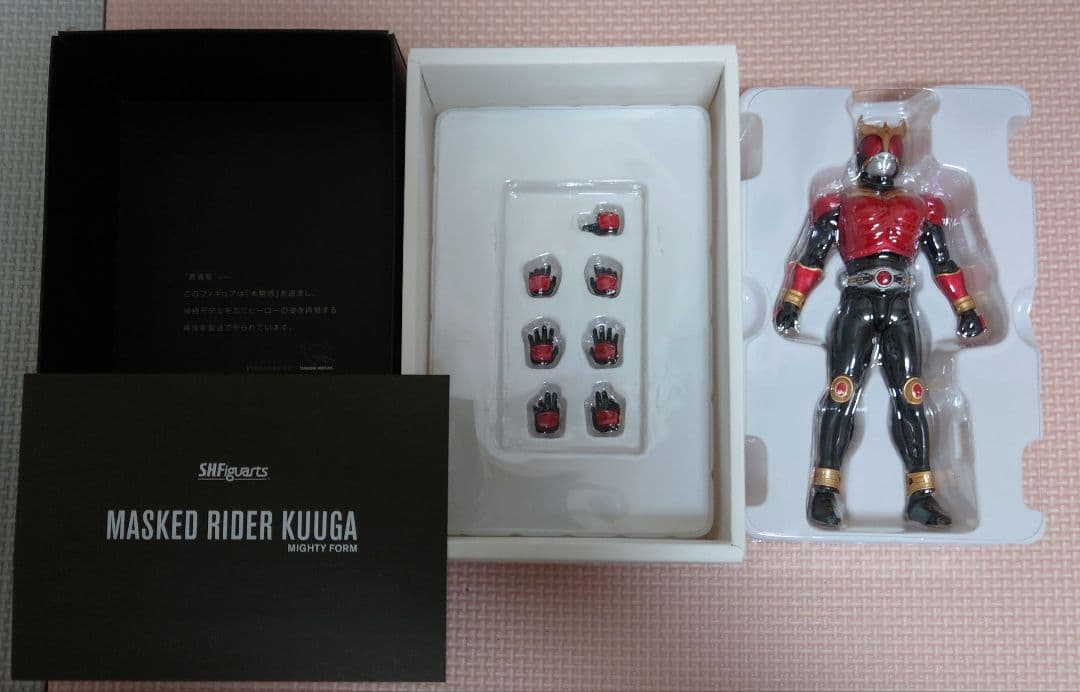S.H.Figuarts（真骨彫製法）仮面ライダークウガ マイティフォーム