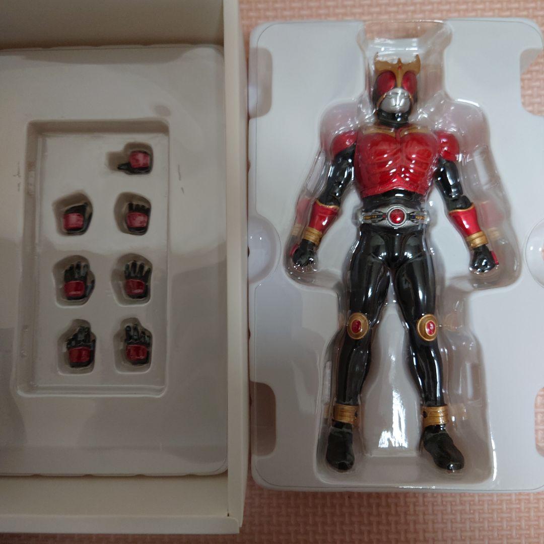 S.H.Figuarts（真骨彫製法）仮面ライダークウガ マイティフォーム