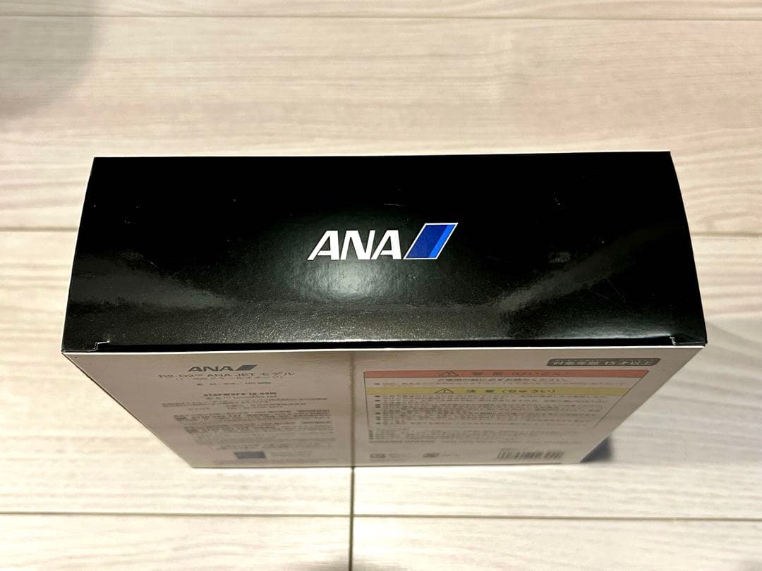 ANA　スターウォーズ　コラボ　R2-D2 ANA JET