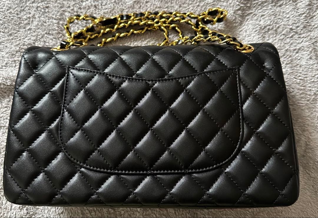 CHANEL 黒 レザー バッグ ゴールドチェーン ノベルティ
