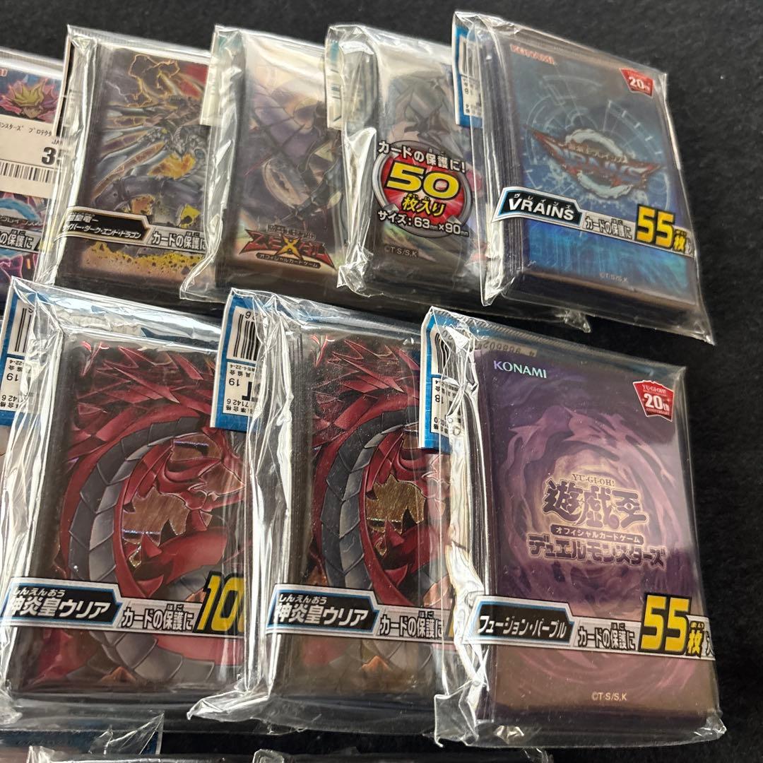 遊戯王　未開封スリーブ　まとめ売り　引退品