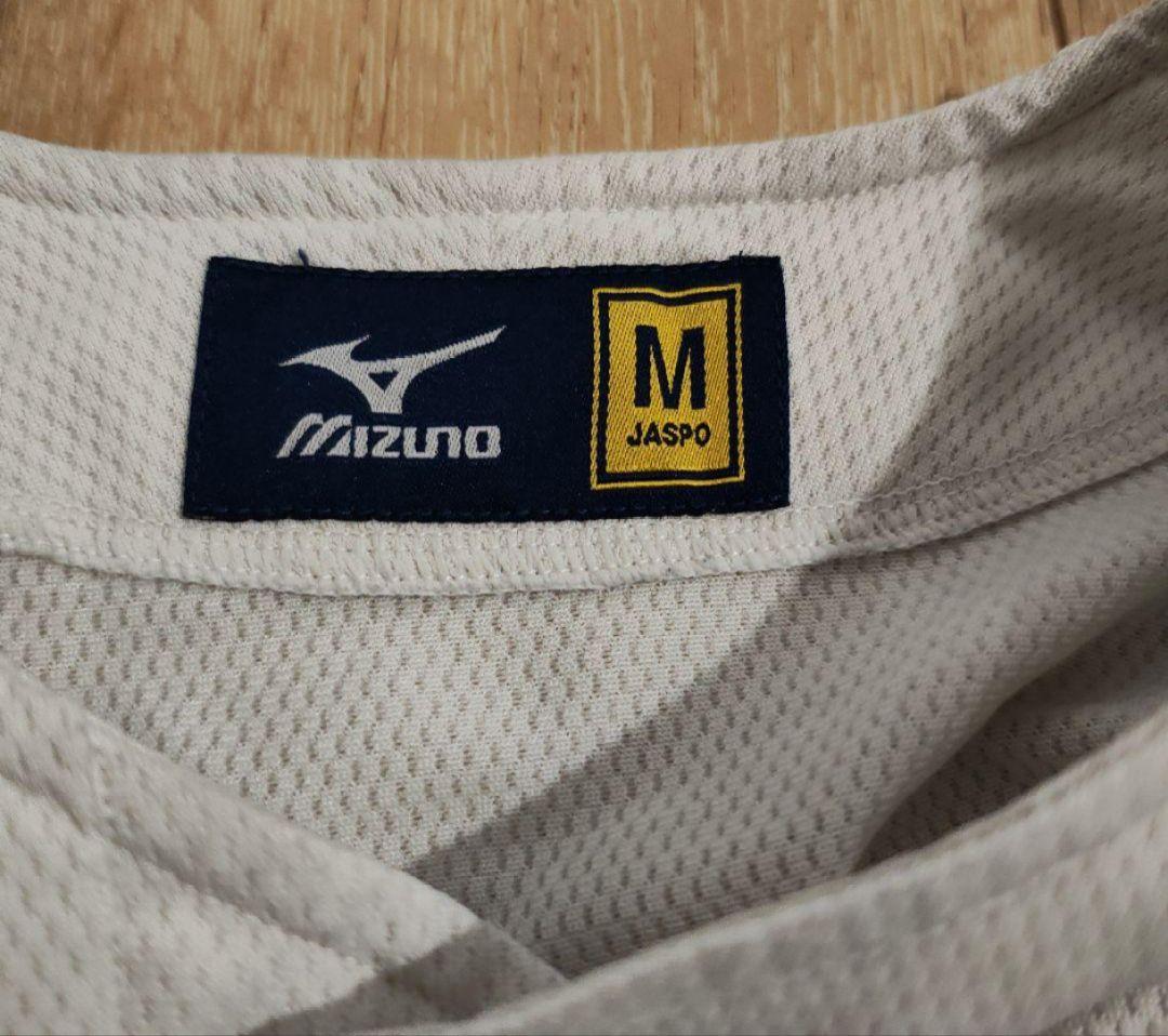 選手着用品。日本航空石川野球部ユニフォームMサイズ
