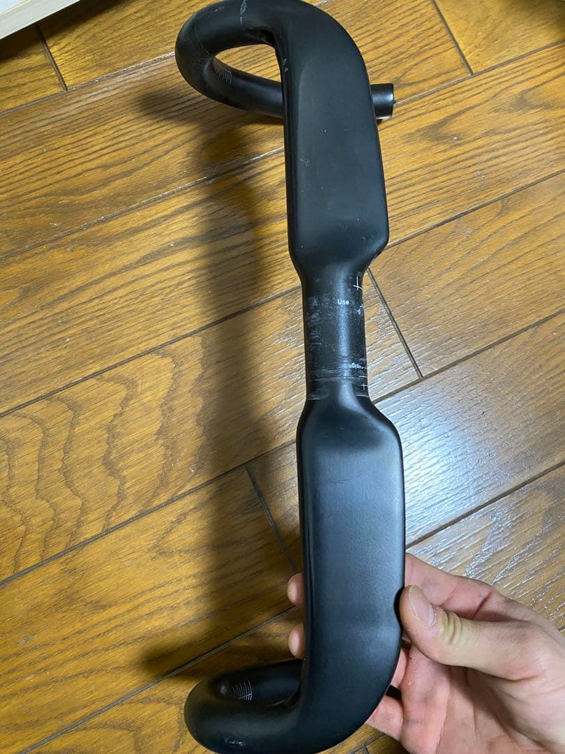 カーボン エアロハンドル 31.8mm ハンドルバーの幅40cm