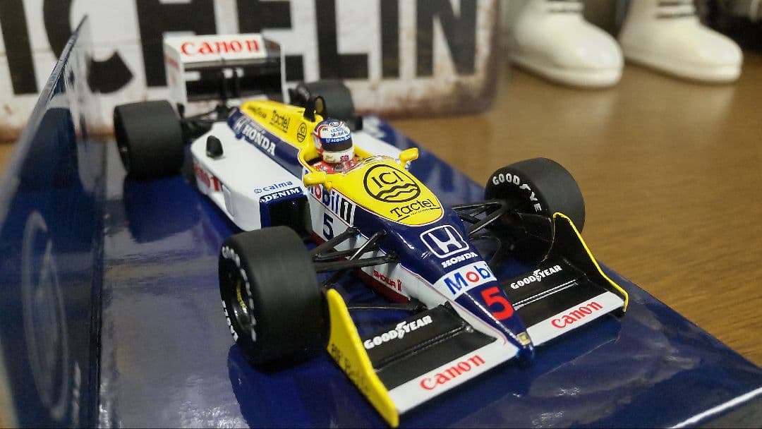 ミニチャンプス製.ウイリアムズ.ホンダ.ＦＷ１１Ｂ.１９８７年. マンセル仕様