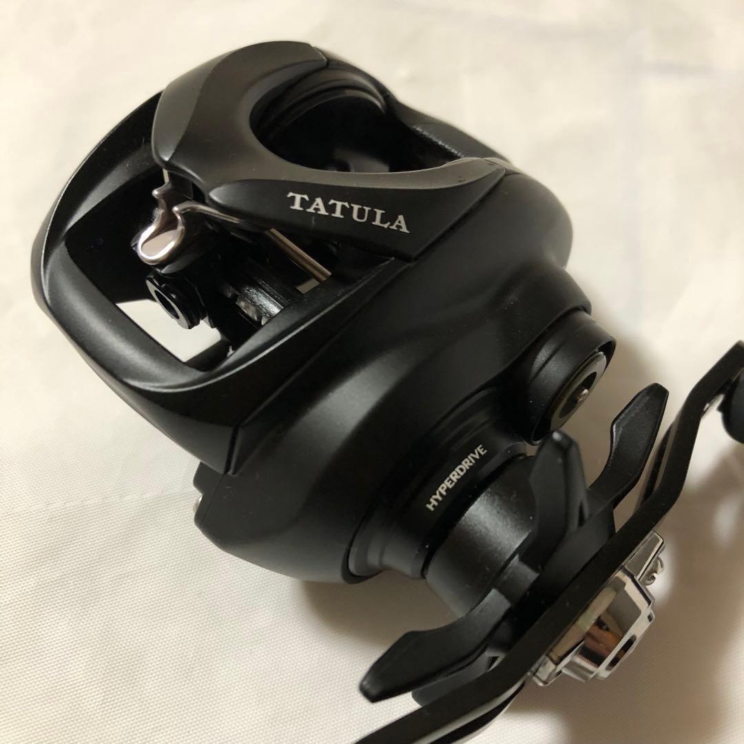 未使用　DAIWA ダイワ　25タトゥーラ TW 200XHベイトリール　釣り
