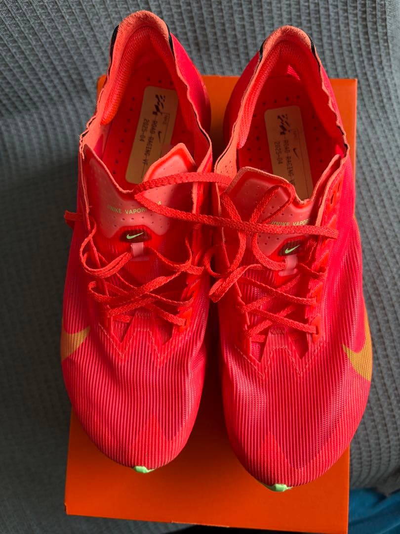 スパイク・シューズ Nike ZoomX VAPORFLY NEXT %4 26.5cm