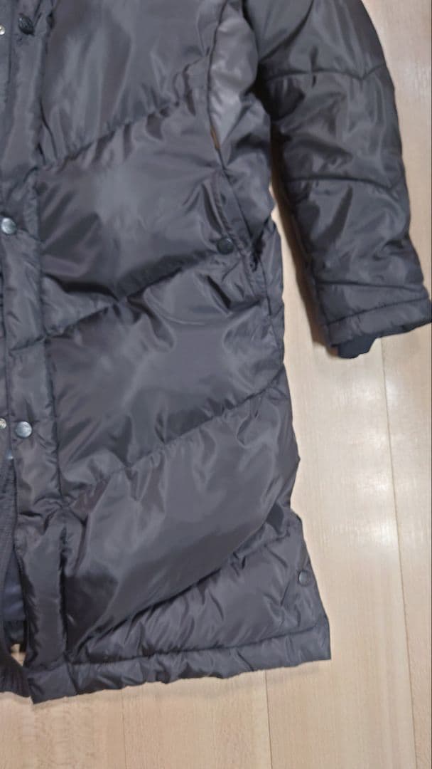 ATHLETAベンチコート ブラック　サイズ160