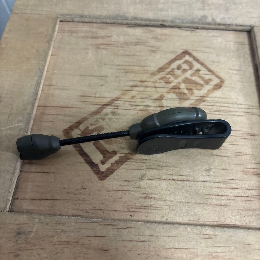 米軍　princeton tec SWITCH MPLS ヘルメットライト