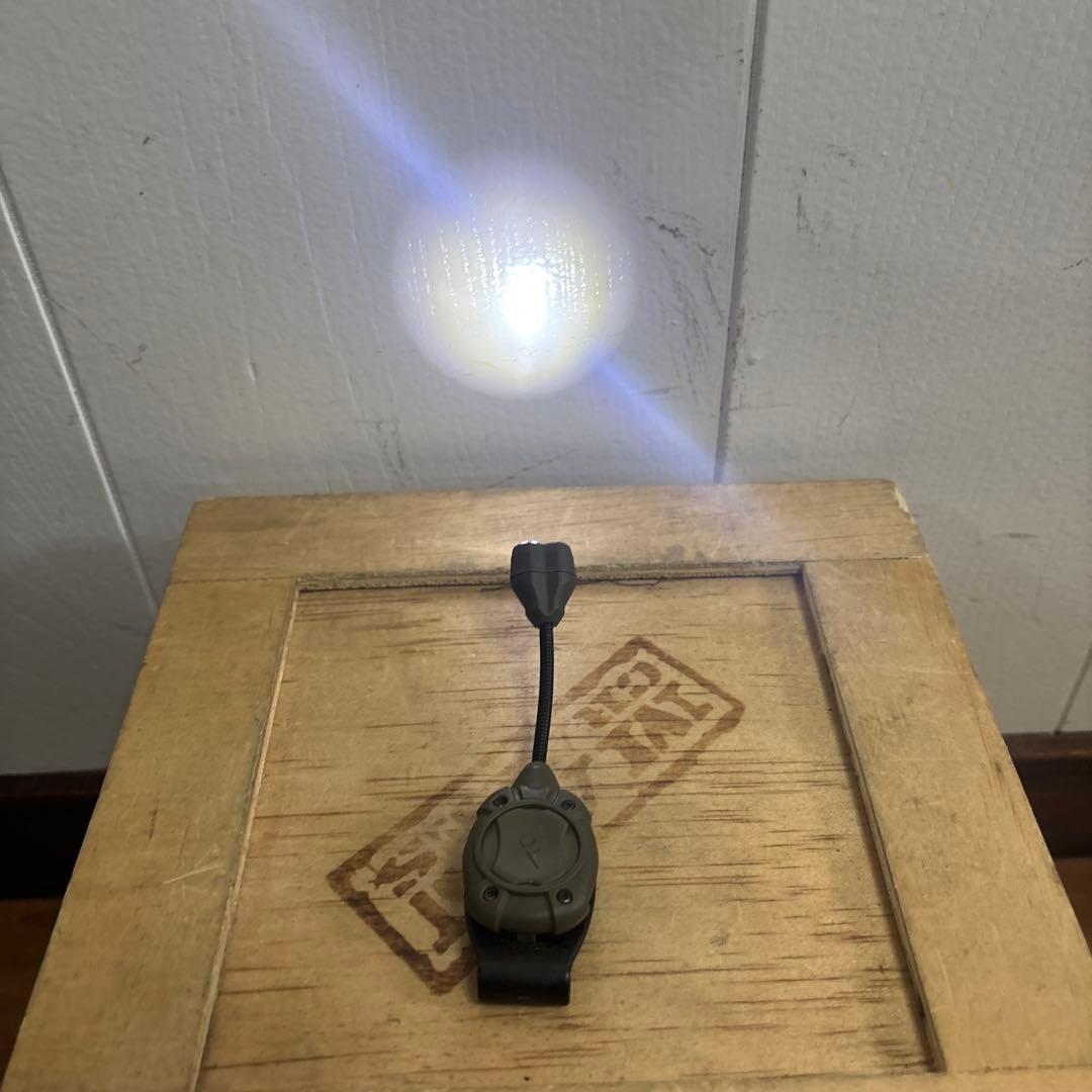 米軍　princeton tec SWITCH MPLS ヘルメットライト