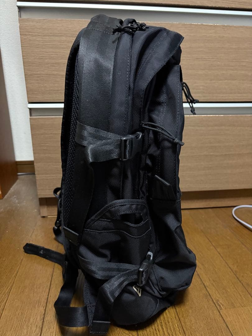 ニューエラ　ブラック　バックパック リュック