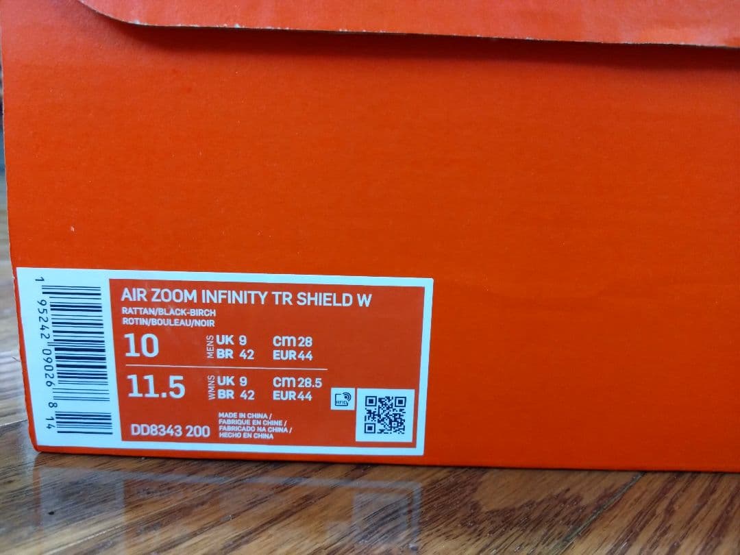 AIR ZOOM INFINITY TR SHIELD　モワブ　ナイキゴルフ