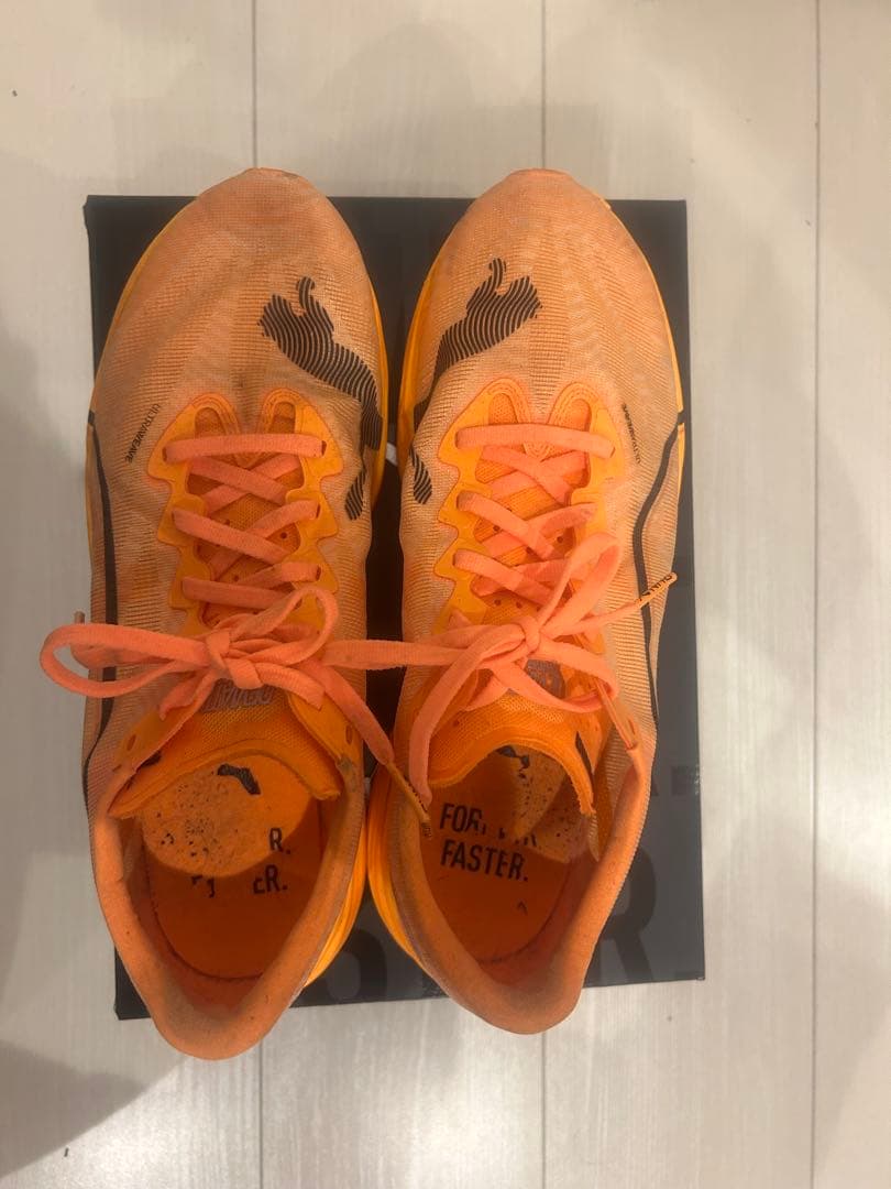プーマ　PUMA ディヴィエイトニトロエリート3 27cm