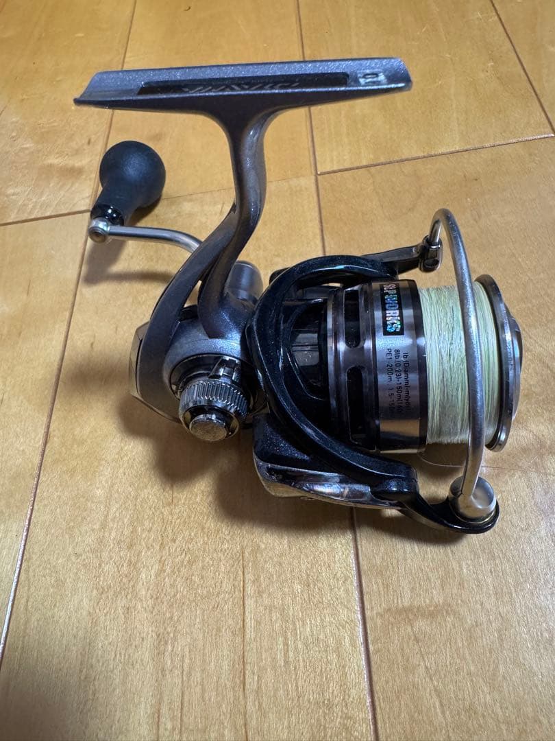ダイワ　スピニングリール　CALDIA 2508H