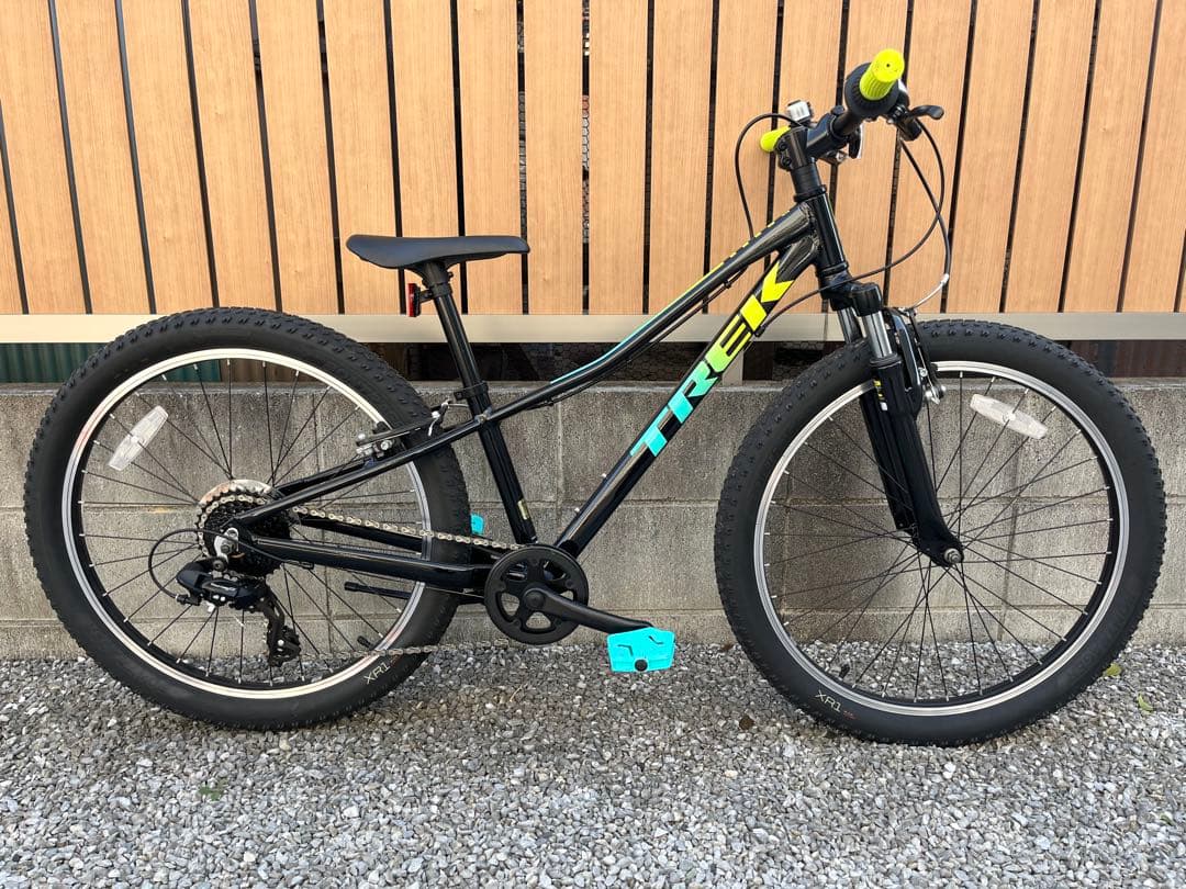 TREK　Precaliber 24 8-speed Suspension　美車