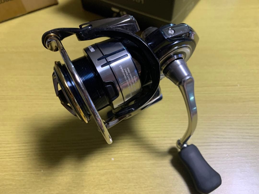 Daiwa ダイワ19セルテートLT2500S スピニングリール感動品新品未使用