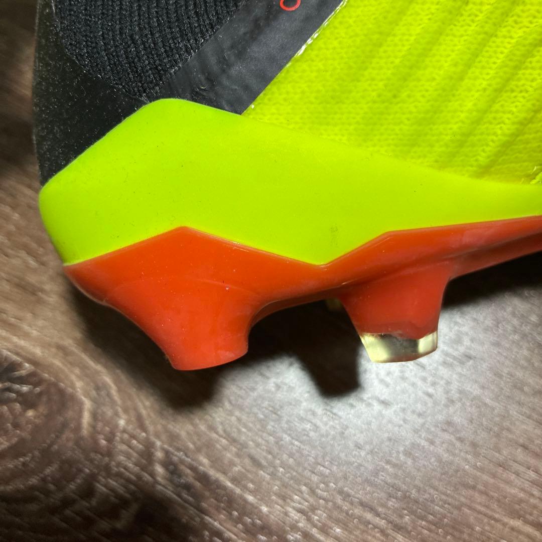 adidas プレデター18.1