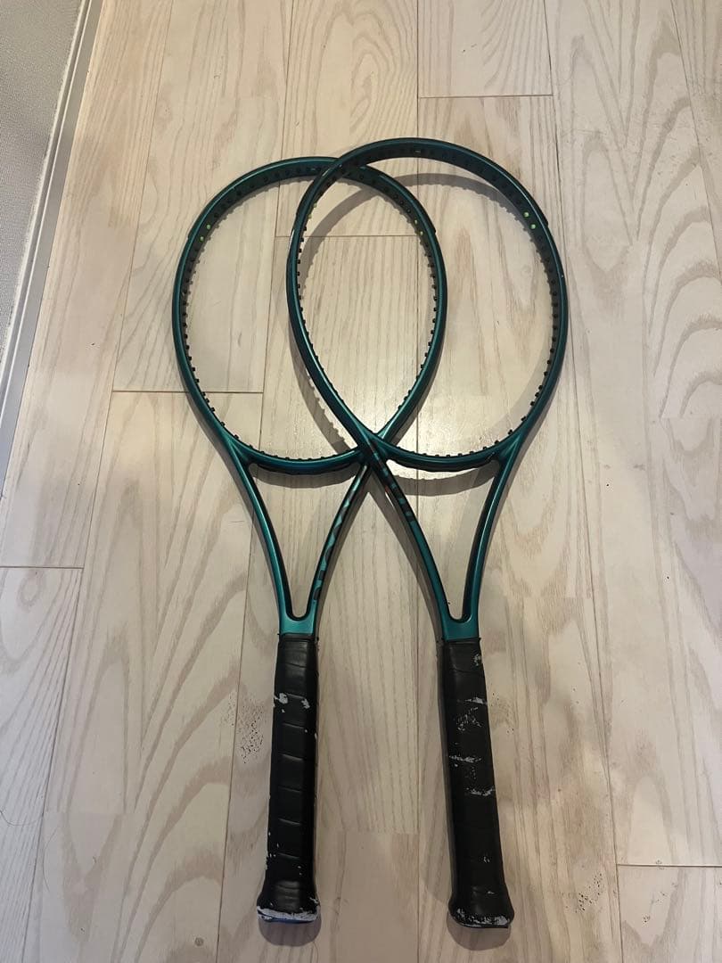 Wilson ブレード98 V9 16×19 305g 2本