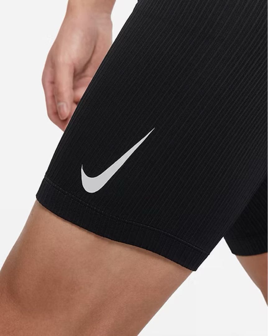 【新品】Nike エアロスイフト ハーフレングス レーシングタイツ M