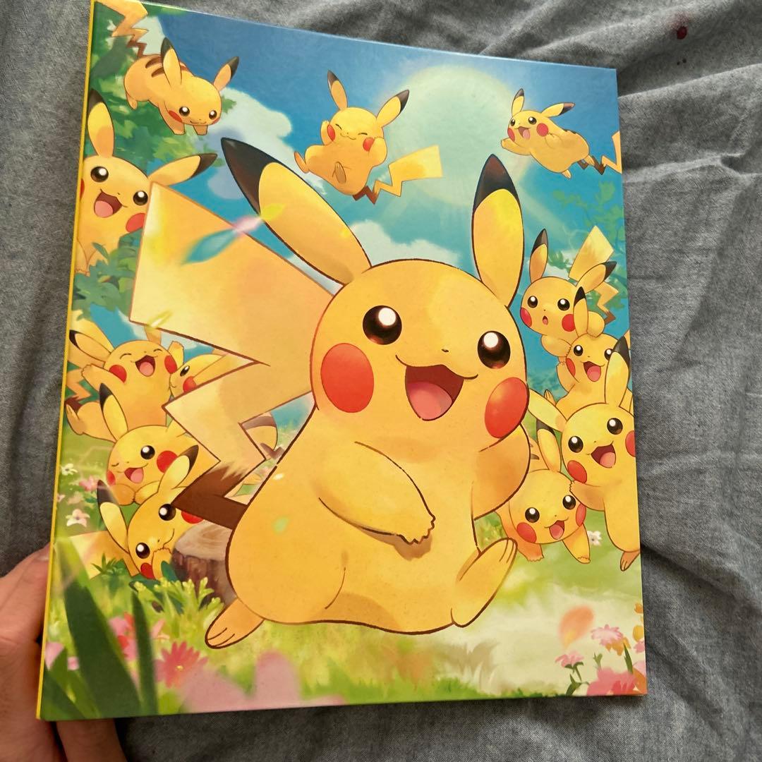 ポケモンカードセット ピカチュウバインダー付き