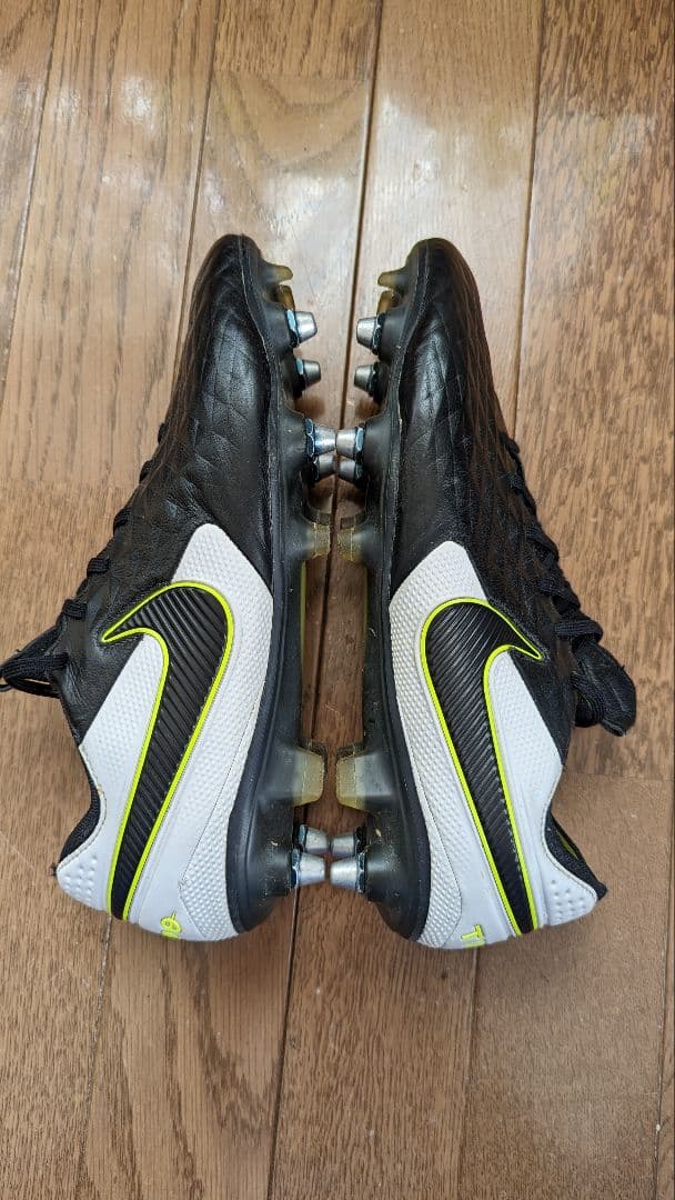 ナイキ ティエンポレジェンド8 SG ACC　サッカースパイク　NIKE