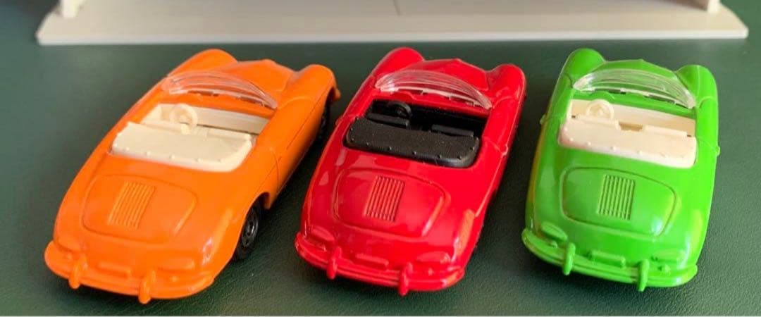 トミカラマ 屋根付駐車場 ポルシェガレージセット
