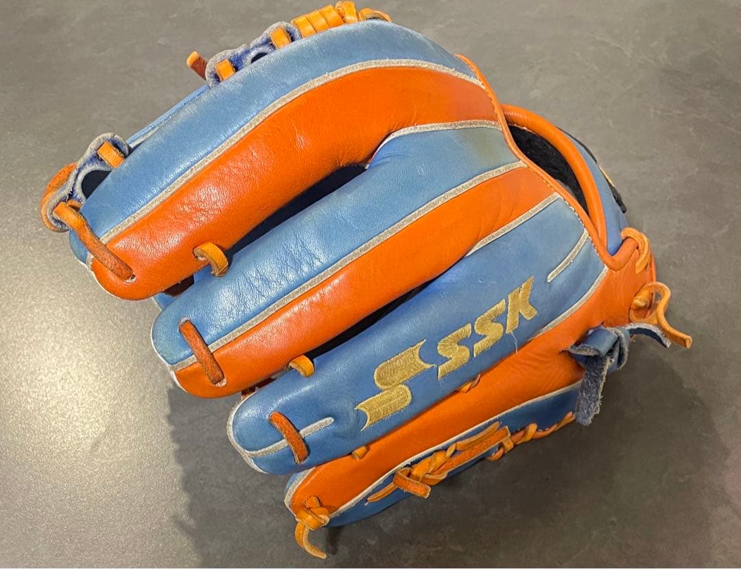 【限定・最終値下げ】SSK 軟式グローブ スーパーソフト ロビンソンカノ