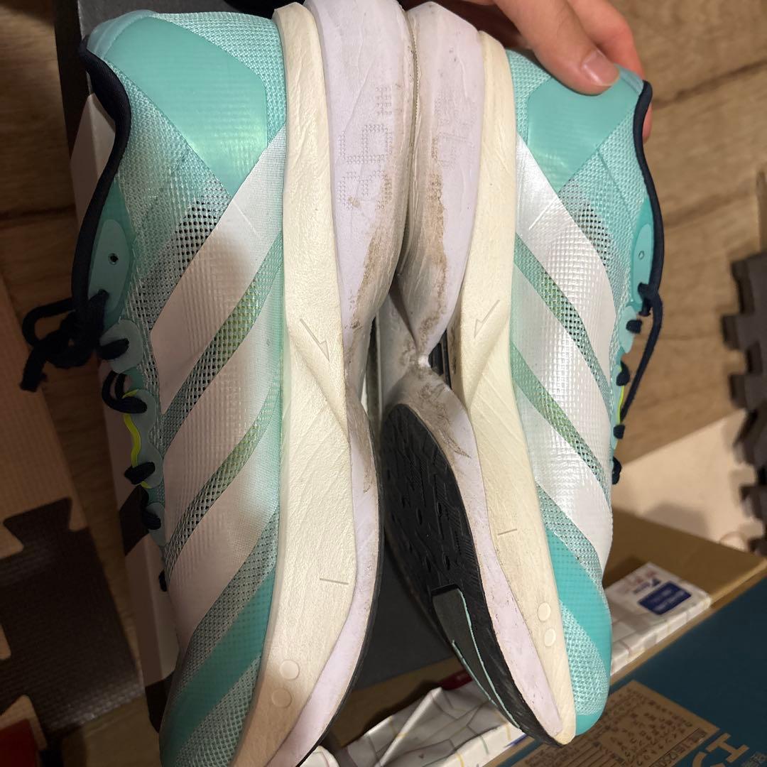 「adidasアディゼロ ボストン13 25.5cm走行距離30km美品箱あり」