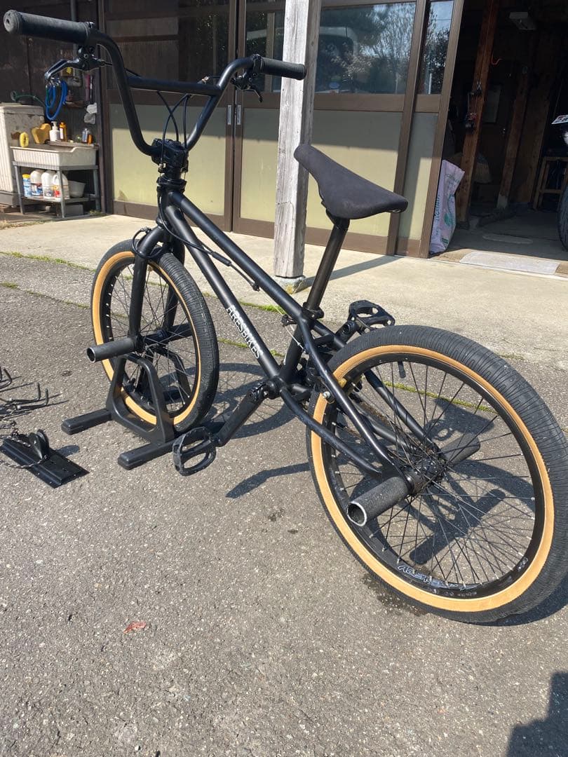 bmx アーレス　フラットランド