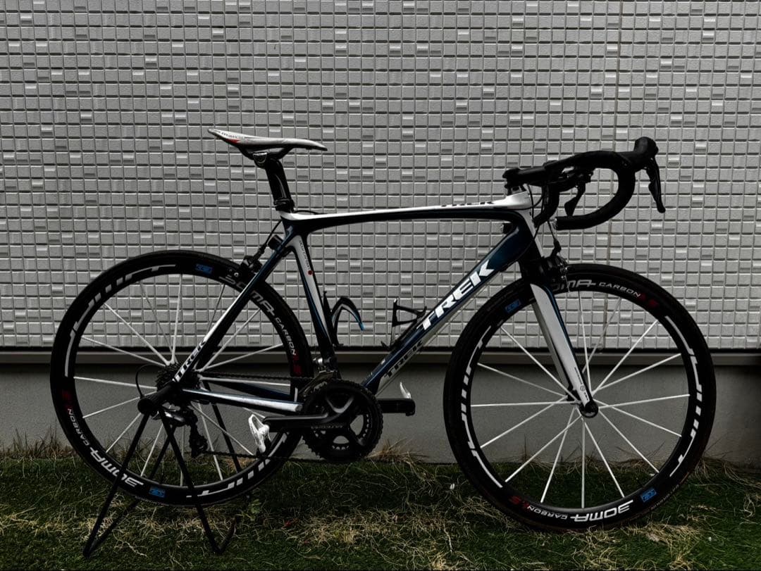 自転車本体 TREK Madone 6.9 Pro Glassit