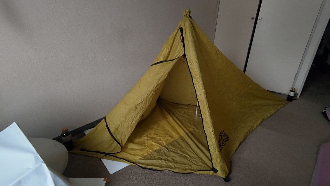 最小・最軽量テント 重量205g トレイルマウンテン / ストックシェルター2G