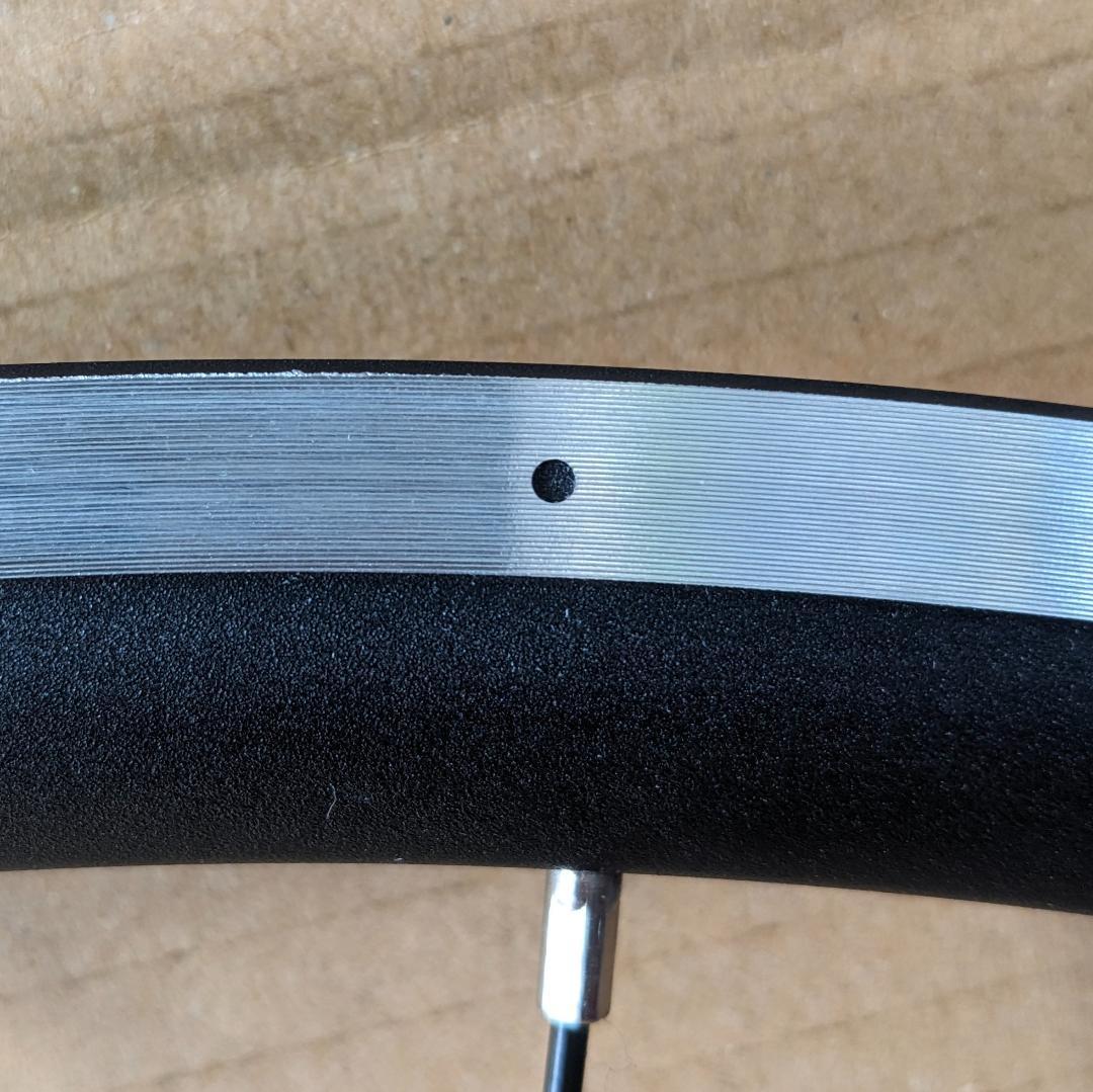 リアホイール WH-A1800R 11速対応 OLD130mm 未走行　新古品