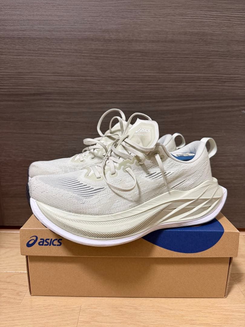 【美品】 アシックス スーパーブラスト2 super blast 2