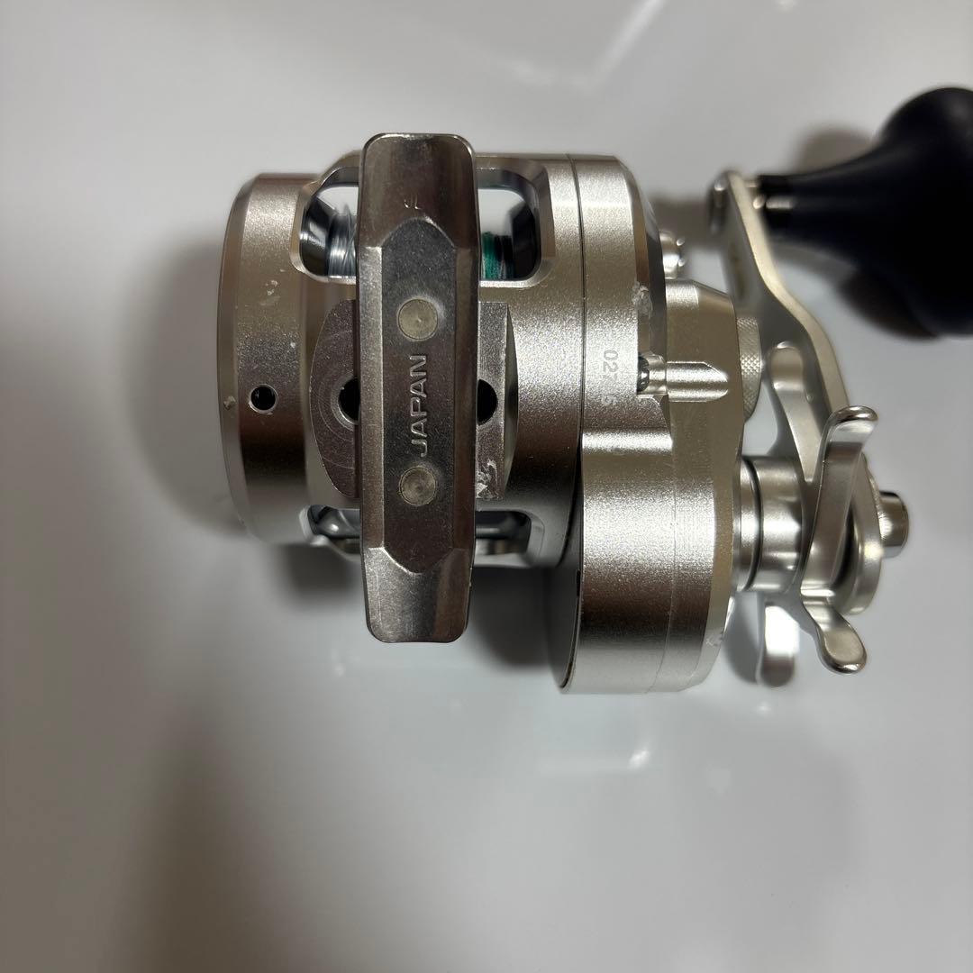 シマノ 11オシアジガー1500HG
