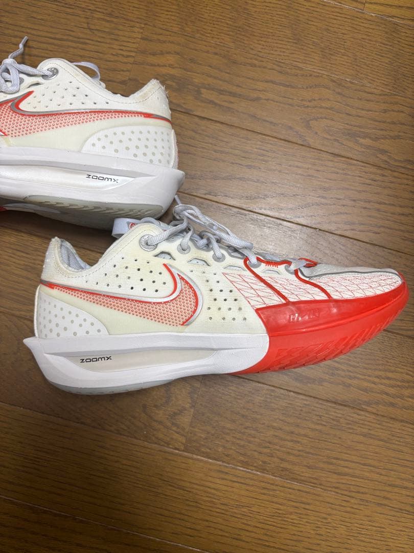 Nike GT3/CUT バスケットボールシューズ ホワイト/レッド