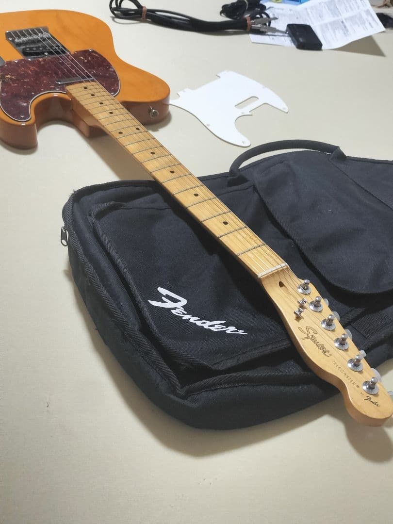 Squier スクワイア テレキャスター ナチュラル ケースオマケ付 初心者最適