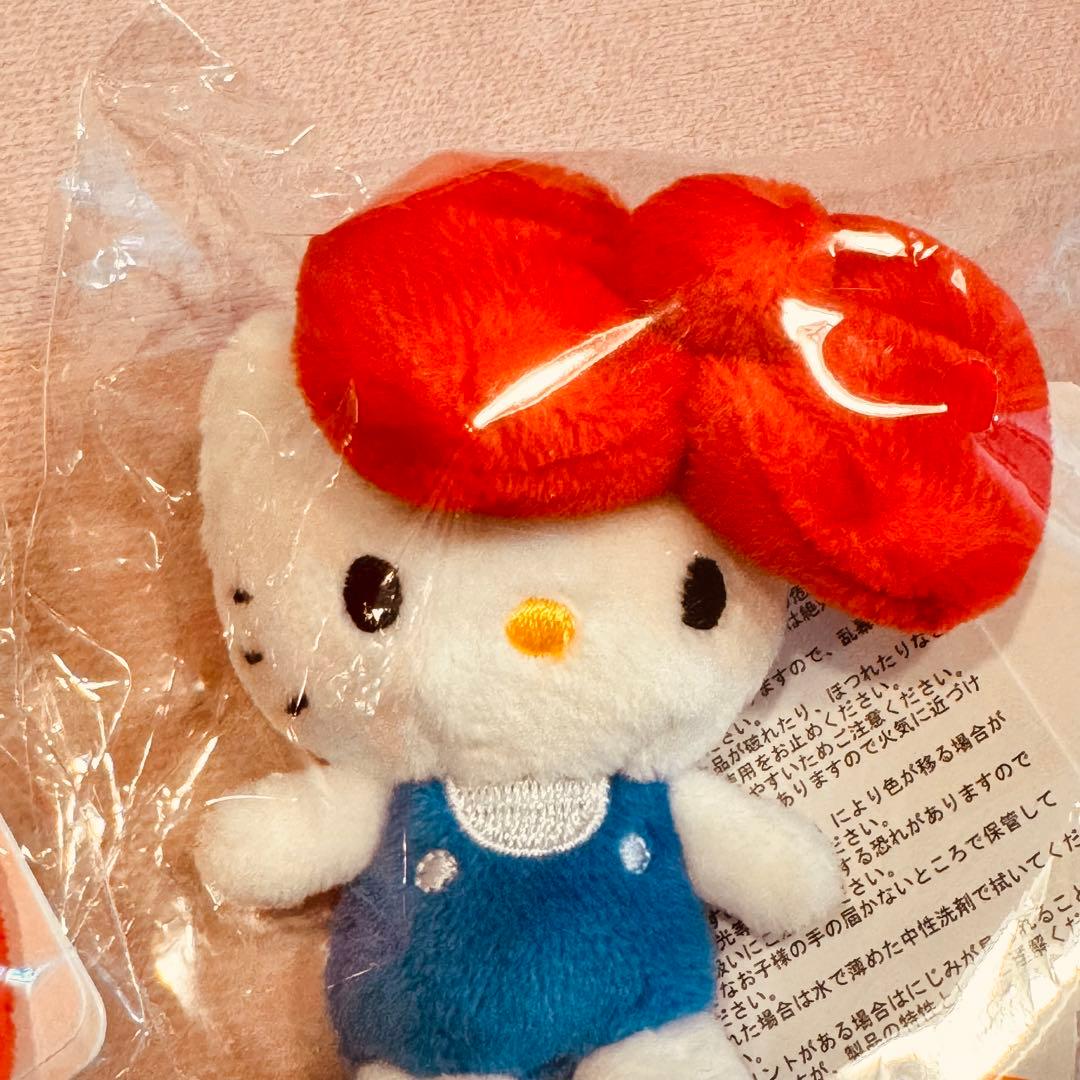 LOWRYS FARM ローリーズファーム　キティ ぬいキーホルダー　リボンノリ
