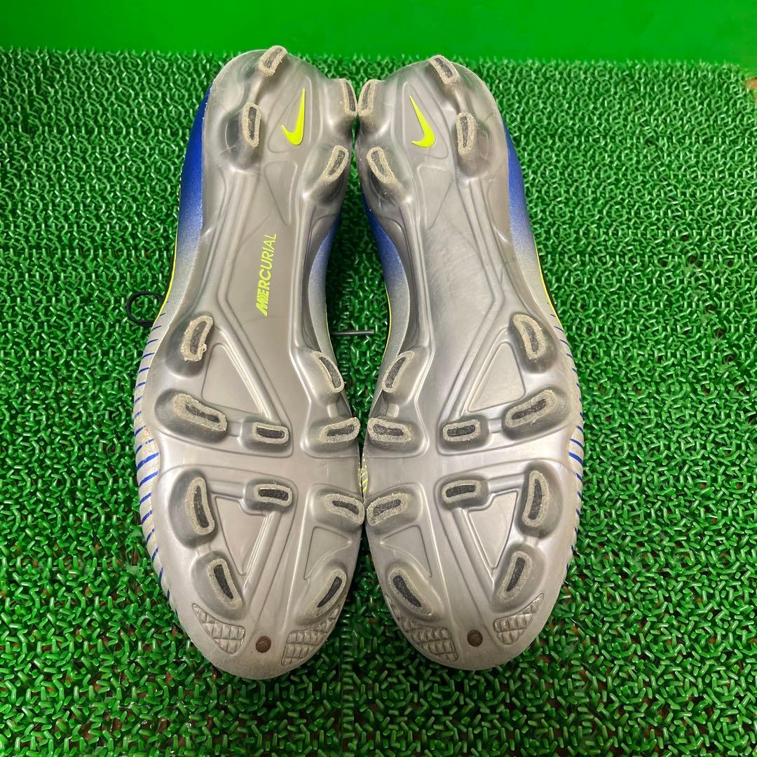 ナイキ サッカースパイク マーキュリアル ベロチ III NJR HG-V
