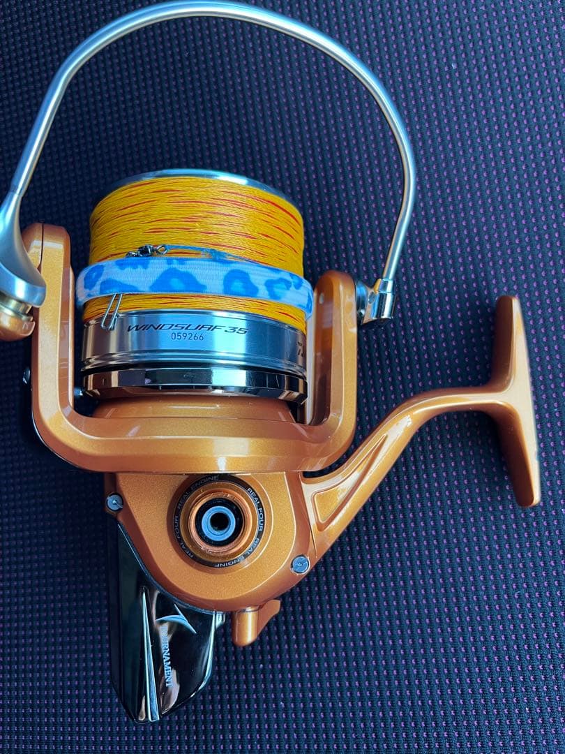 DAIWA ダイワ トーナメントサーフ 35 スプール付