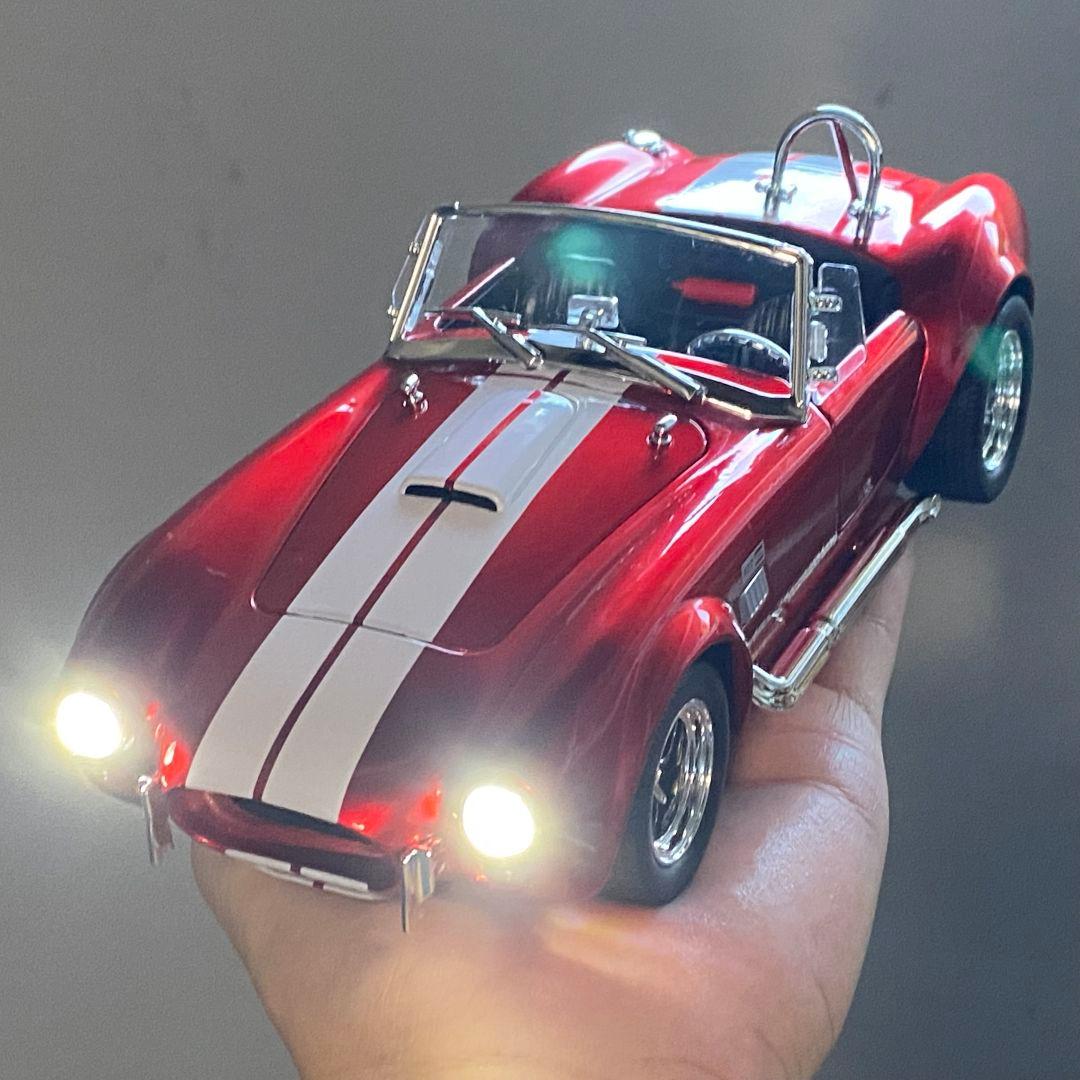 コブラ 427 SC ミニカー ダイキャスト製