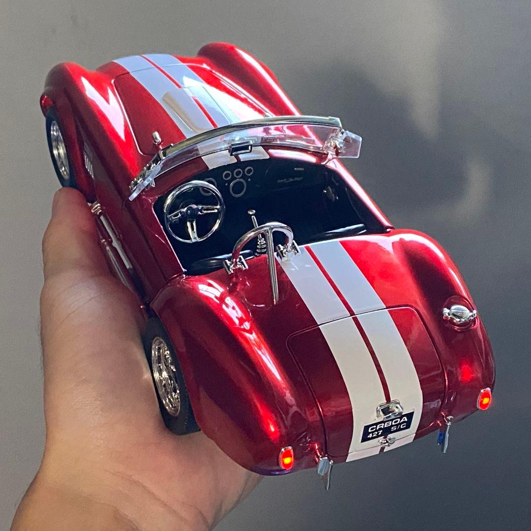 コブラ 427 SC ミニカー ダイキャスト製