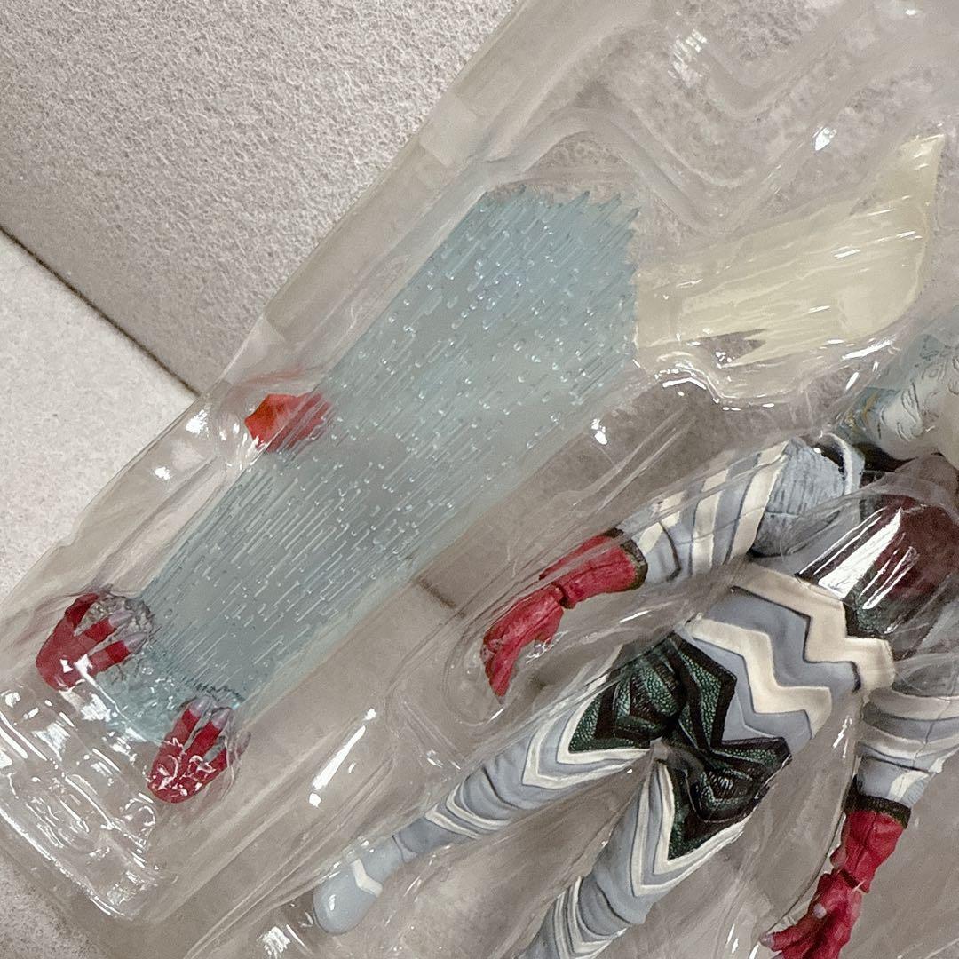 S.H.Figuarts ガッツ星人 ウルトラセブン ALIEN GUTS